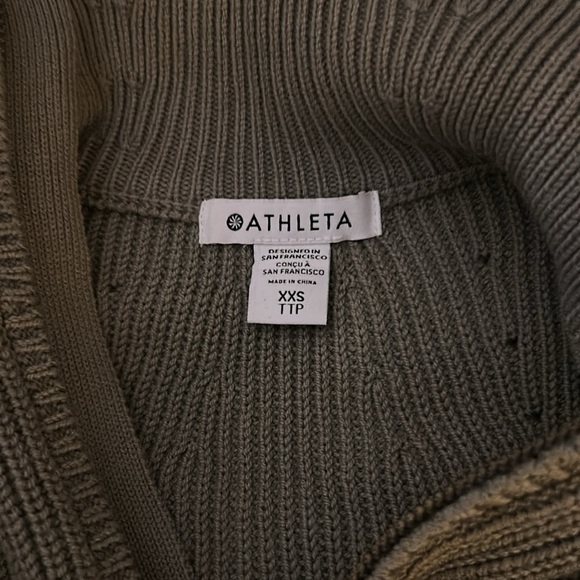 Athleta Escapade Mock Neck Bomber XXS - Picture 2 of 3